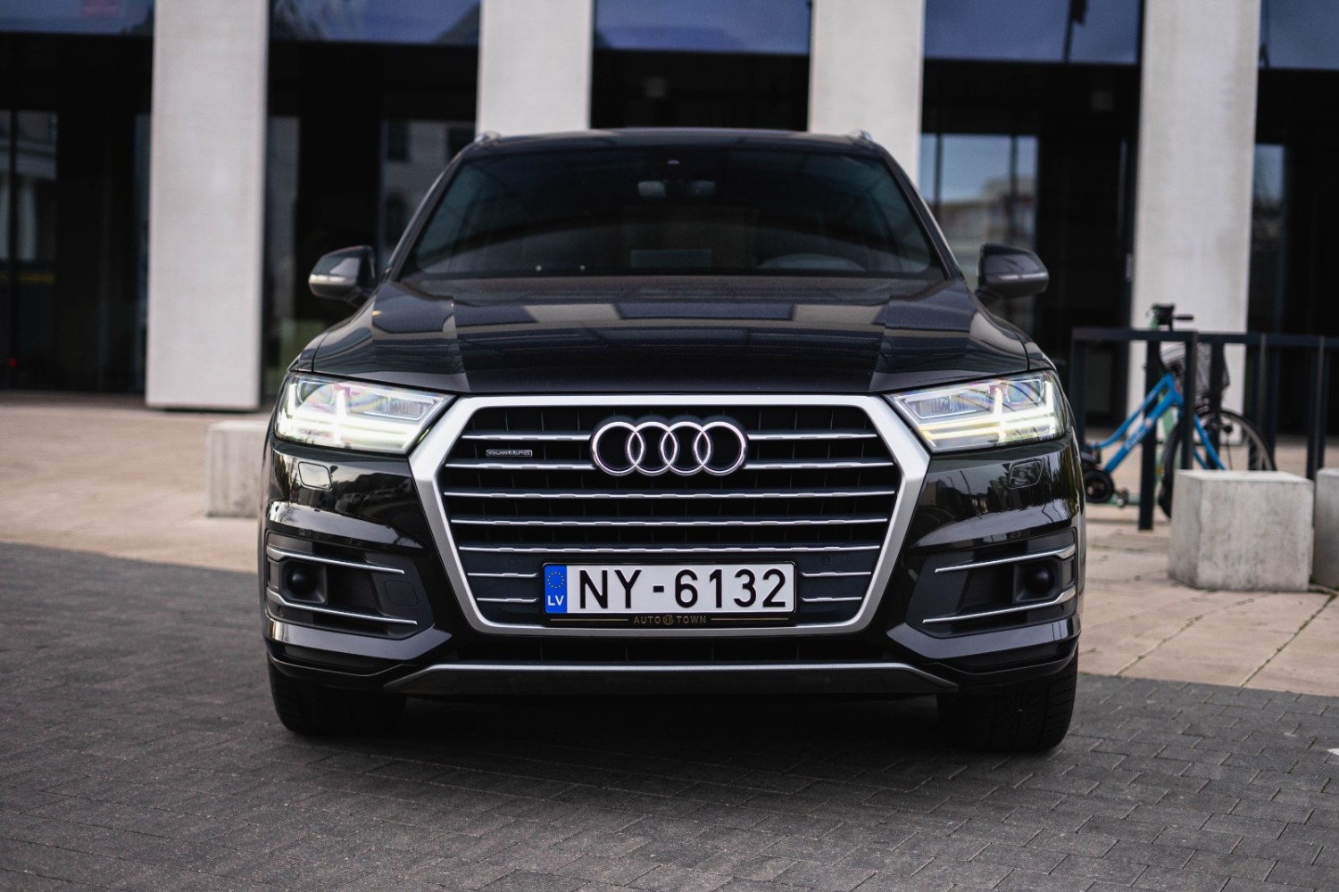 Audi Q7 S-line