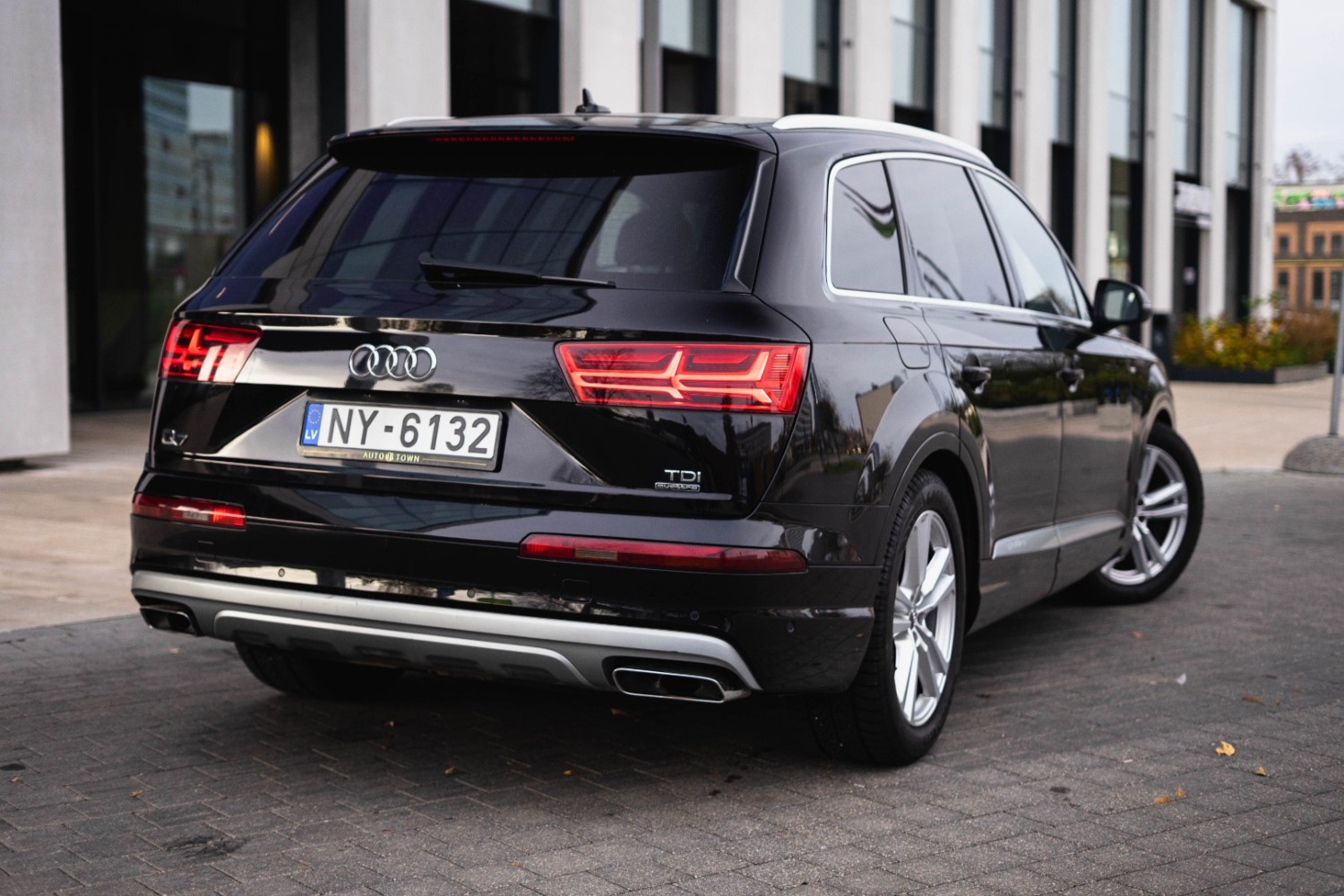 Audi Q7 S-line