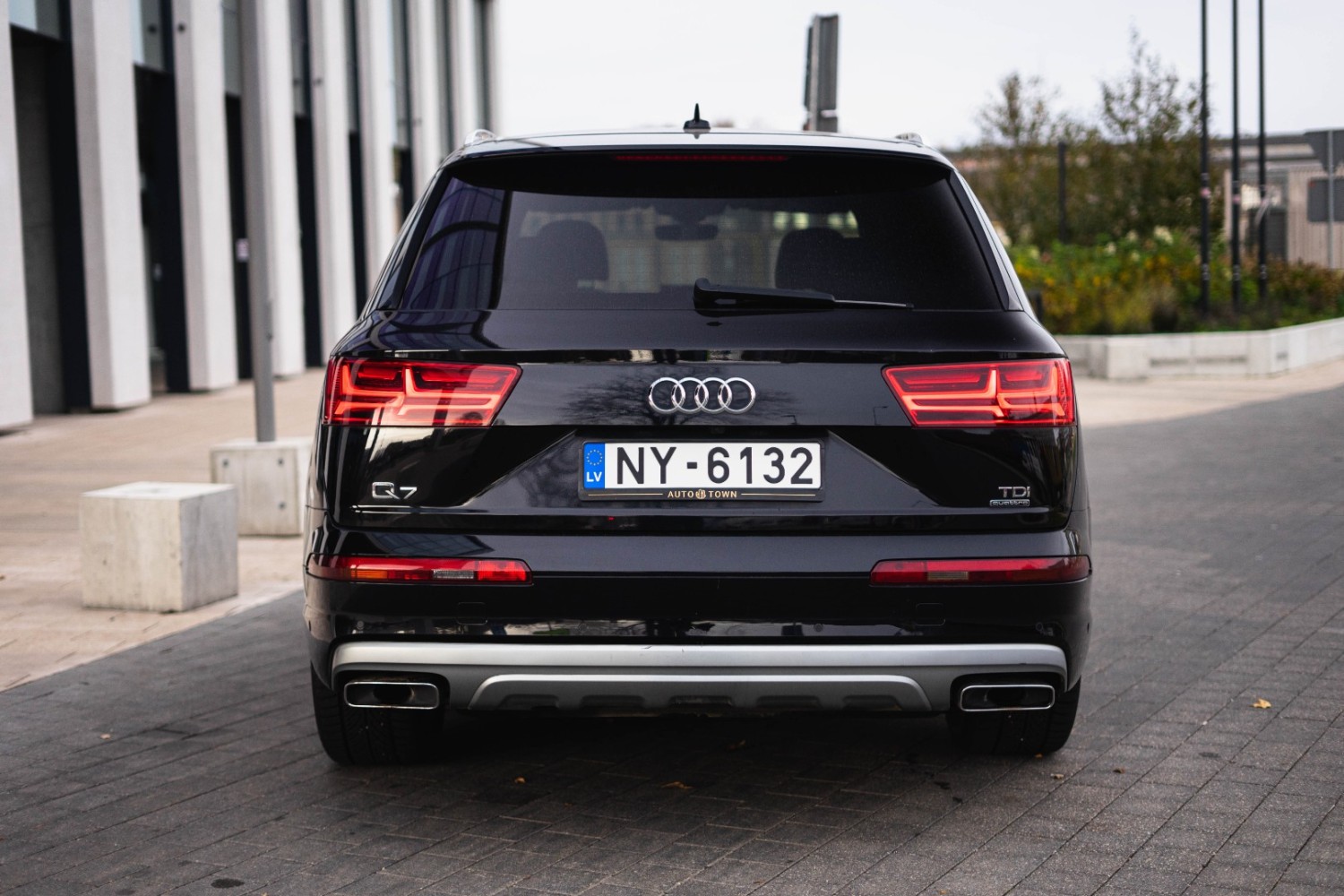 Audi Q7 S-line