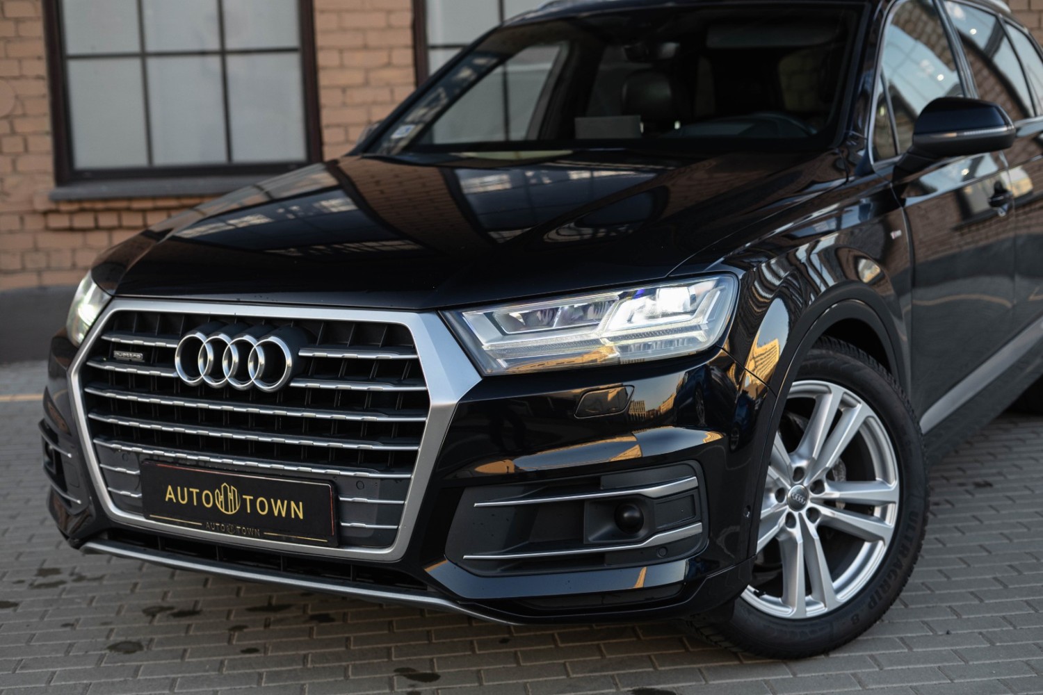 Audi Q7 S-line
