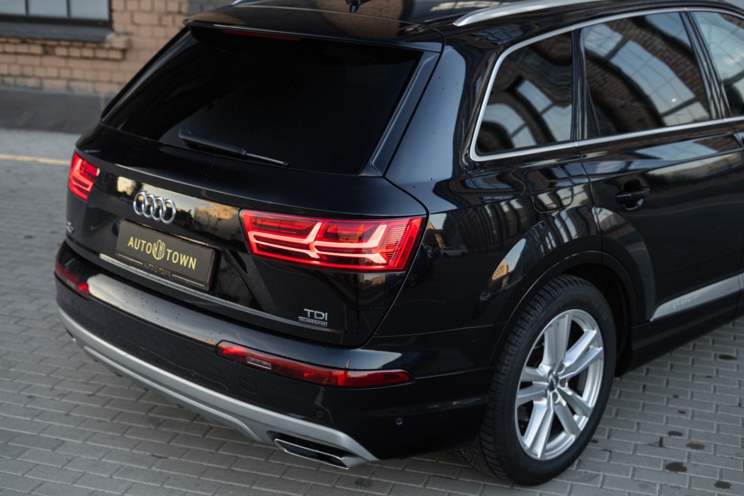 Audi Q7 S-line