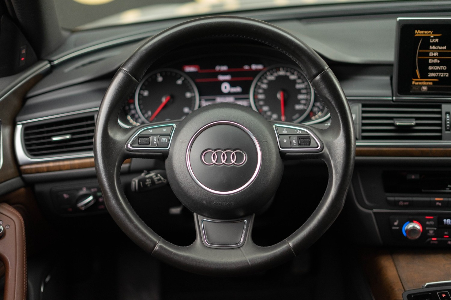 Audi A6 quattro