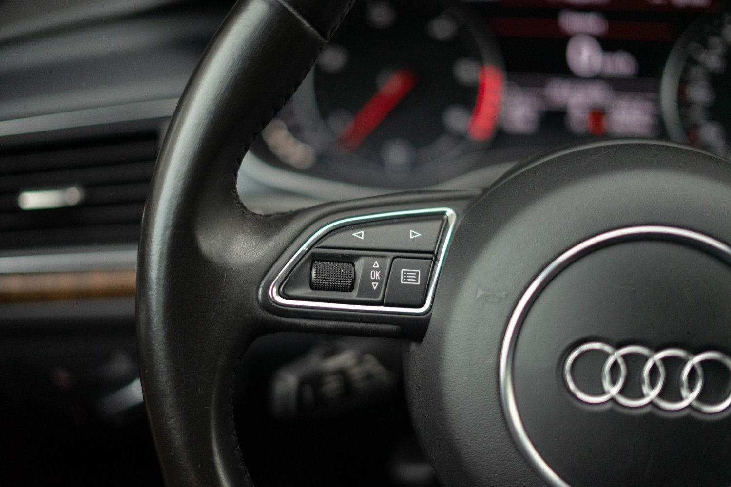 Audi A6 quattro