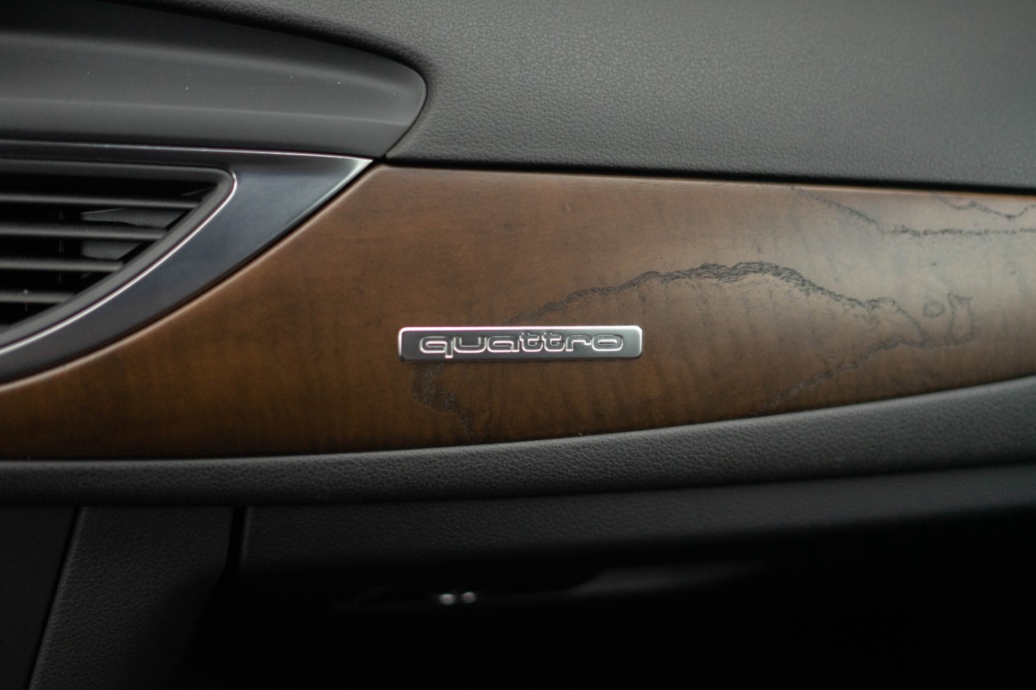 Audi A6 quattro