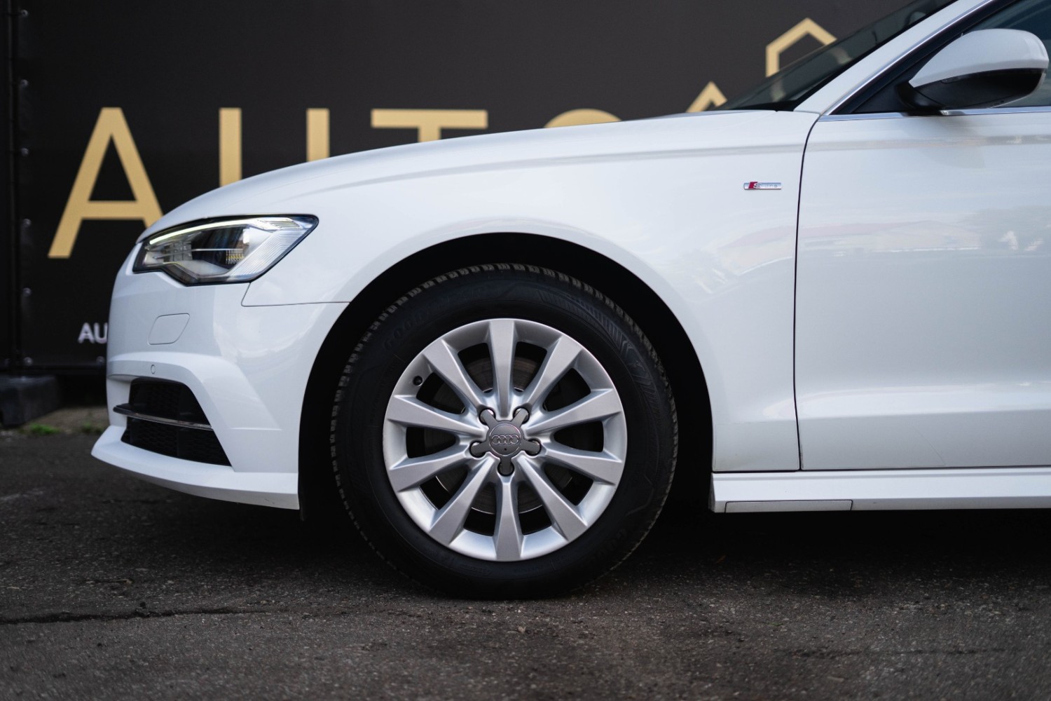 Audi A6 S-line Ultra