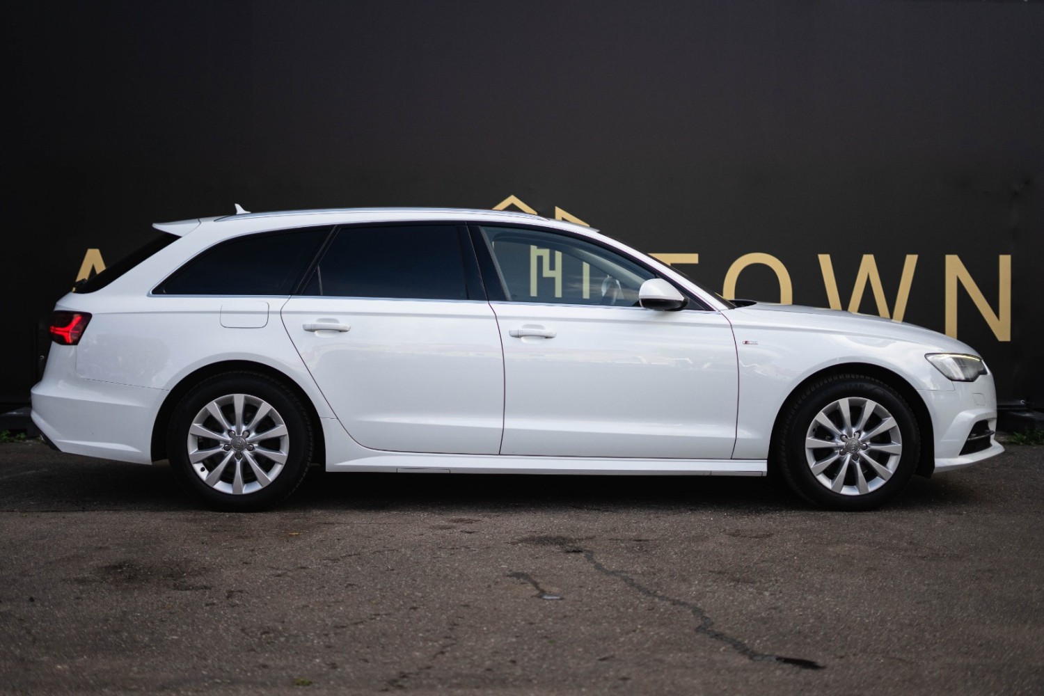 Audi A6 S-line Ultra