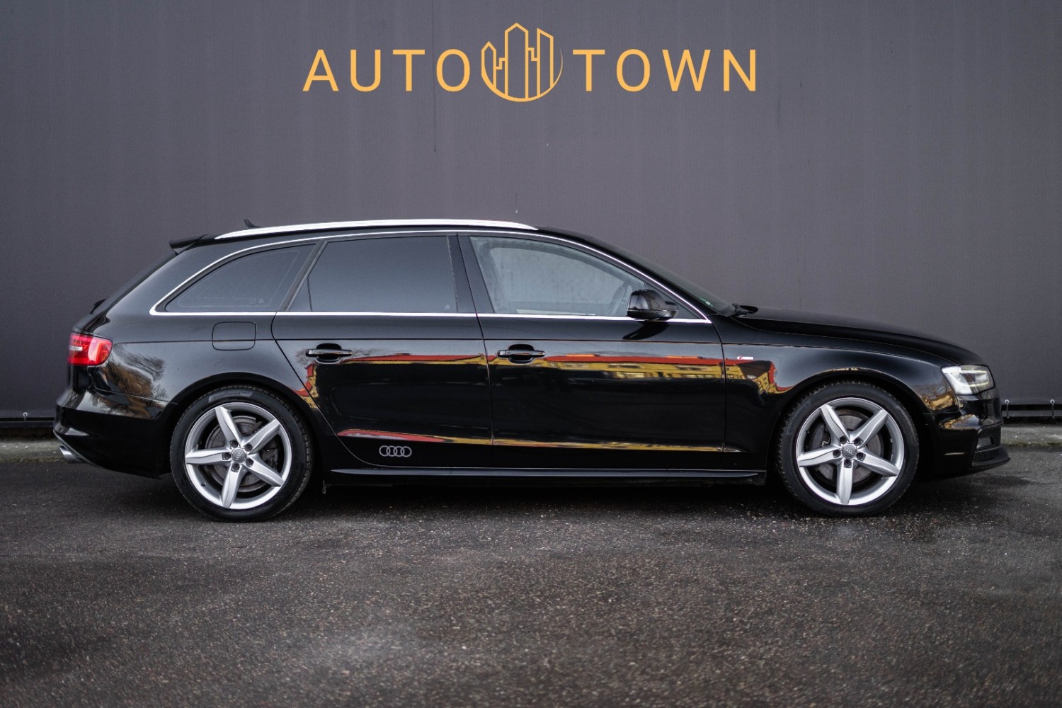 Audi A4 S-line Quattro