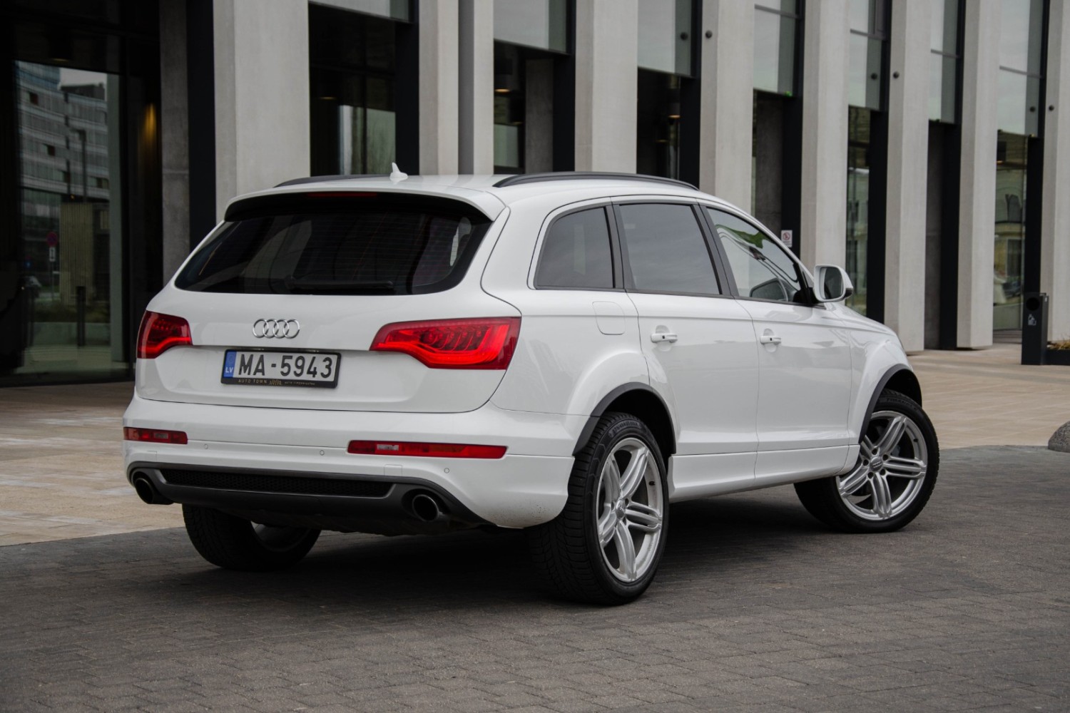 Audi Q7 S-line Facelift