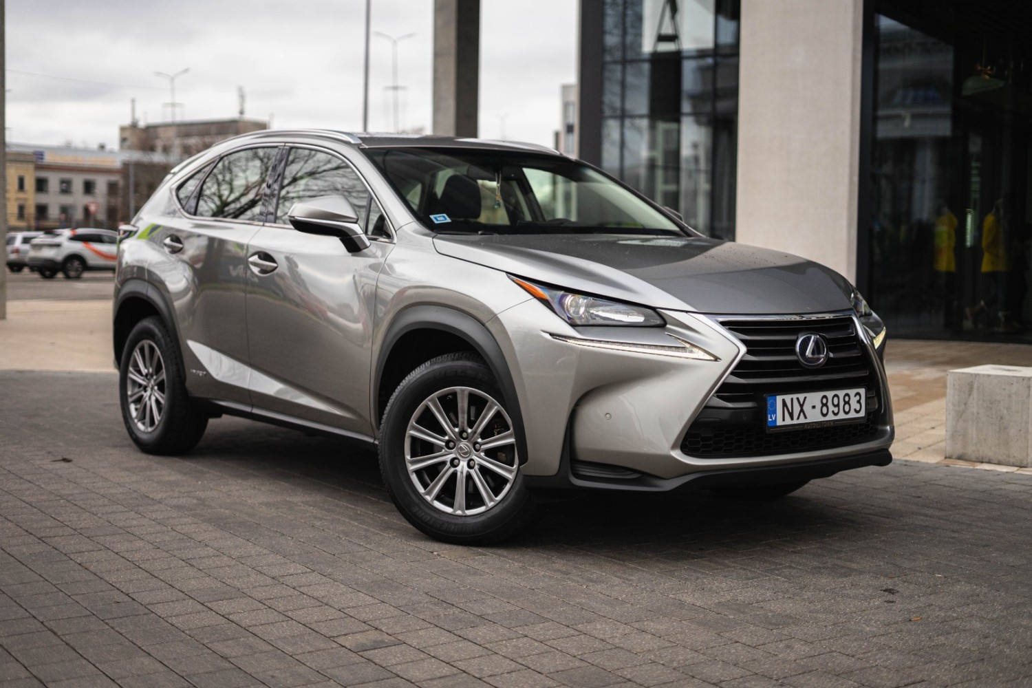 Lexus NX300H