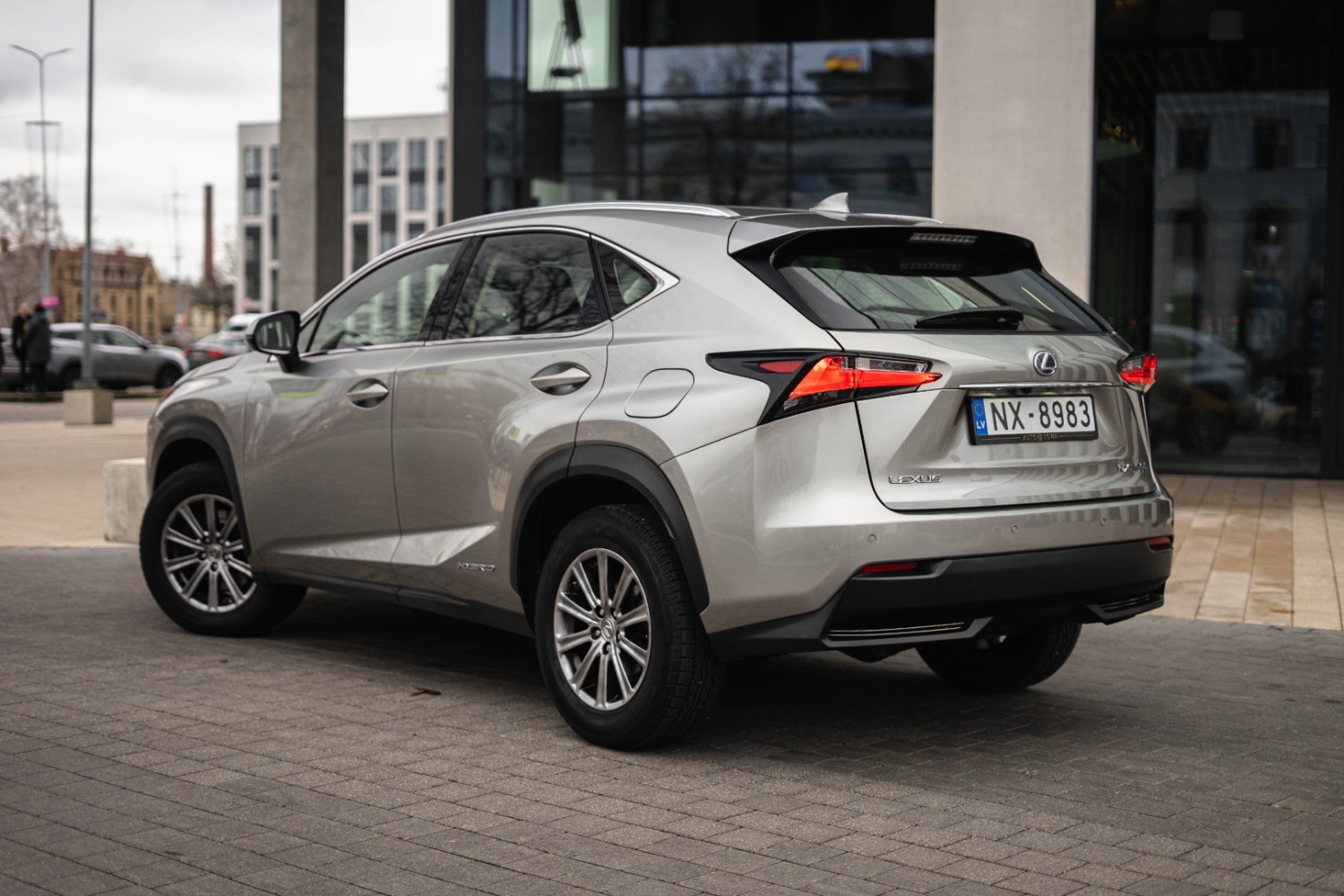 Lexus NX300H