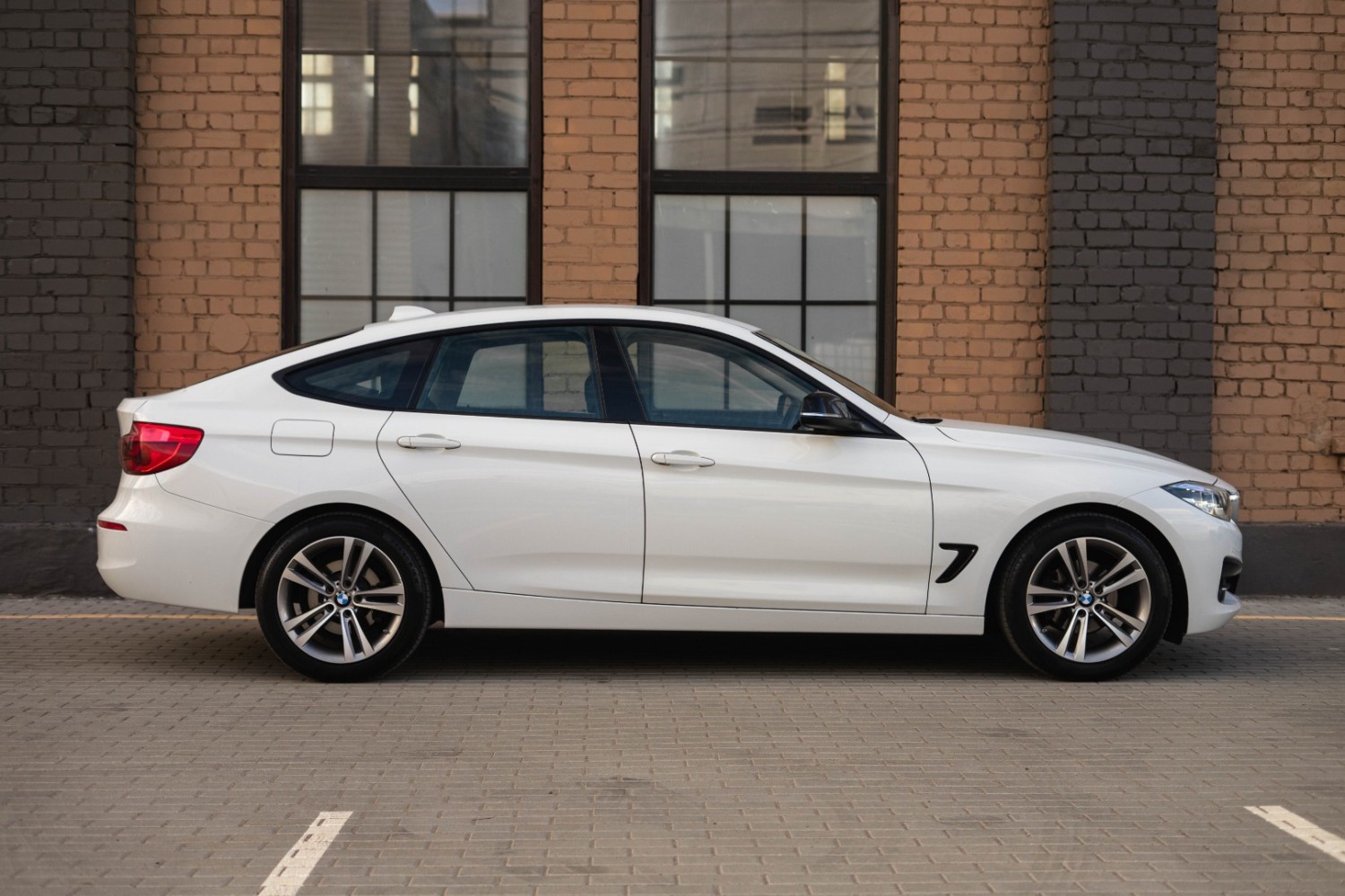 BMW 320 GT 