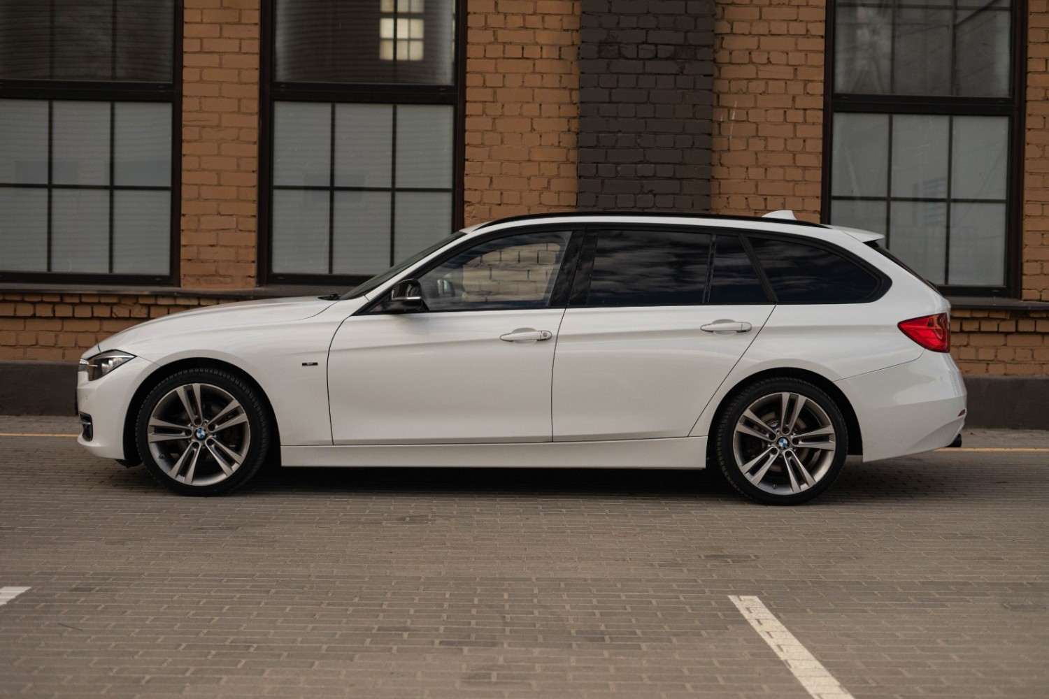 BMW 3er 2.0D Sportline