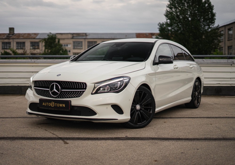 MERCEDES BENZ CLA 220 D