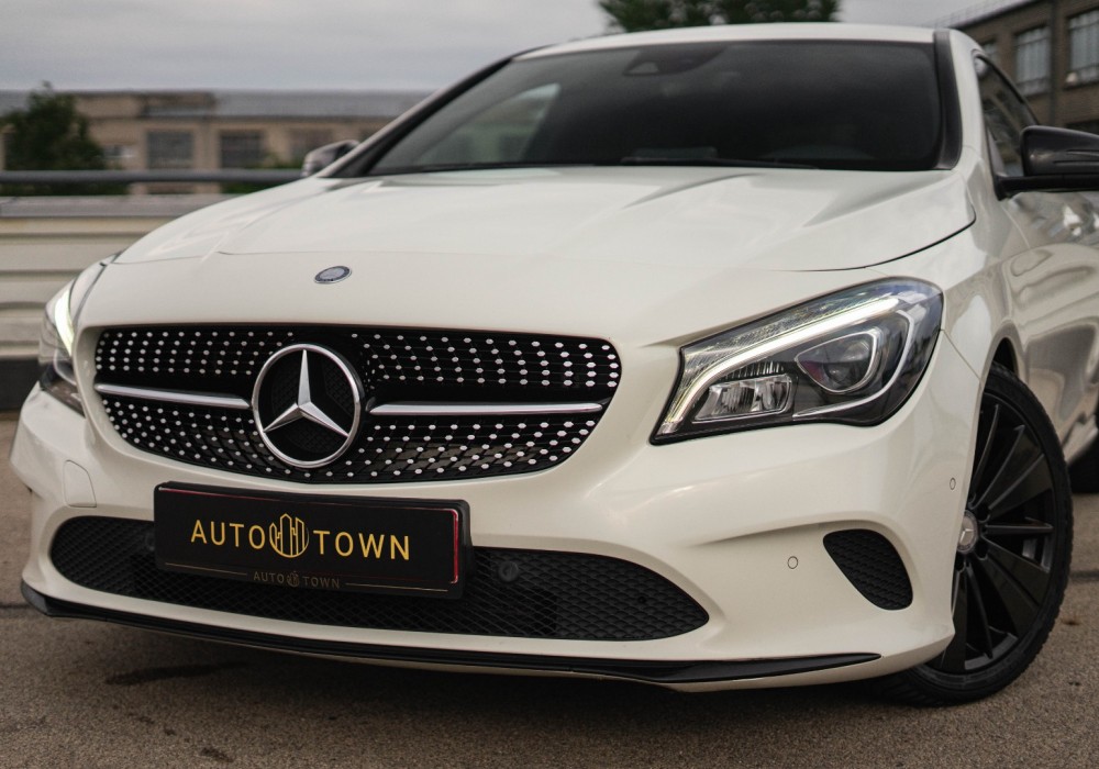 MERCEDES BENZ CLA 220 D
