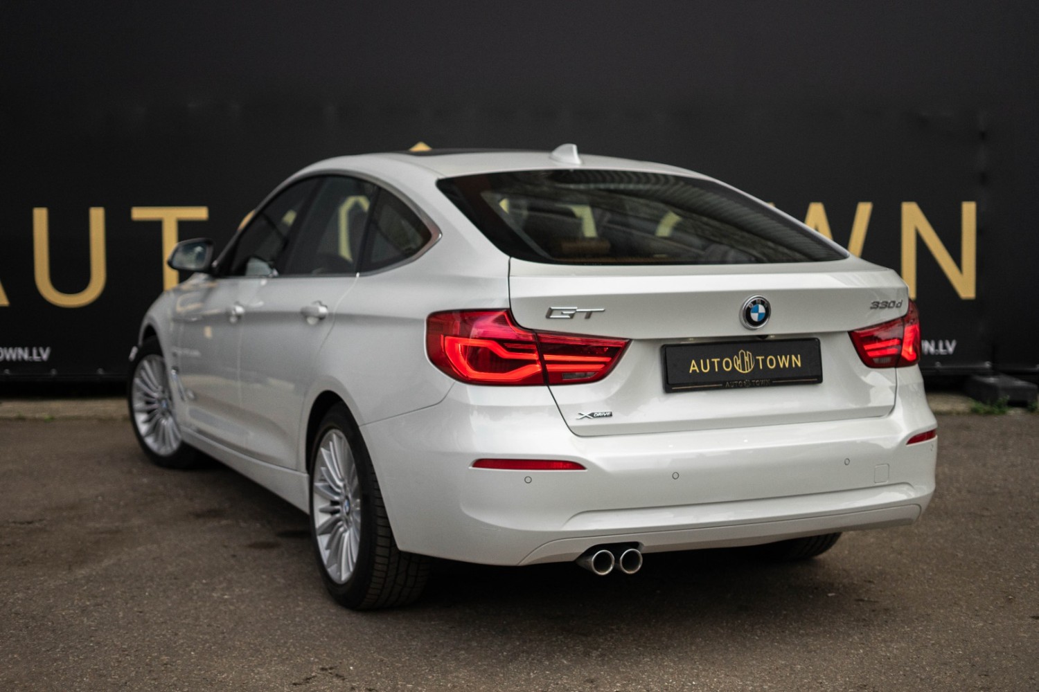 BMW 330d GT xDrive