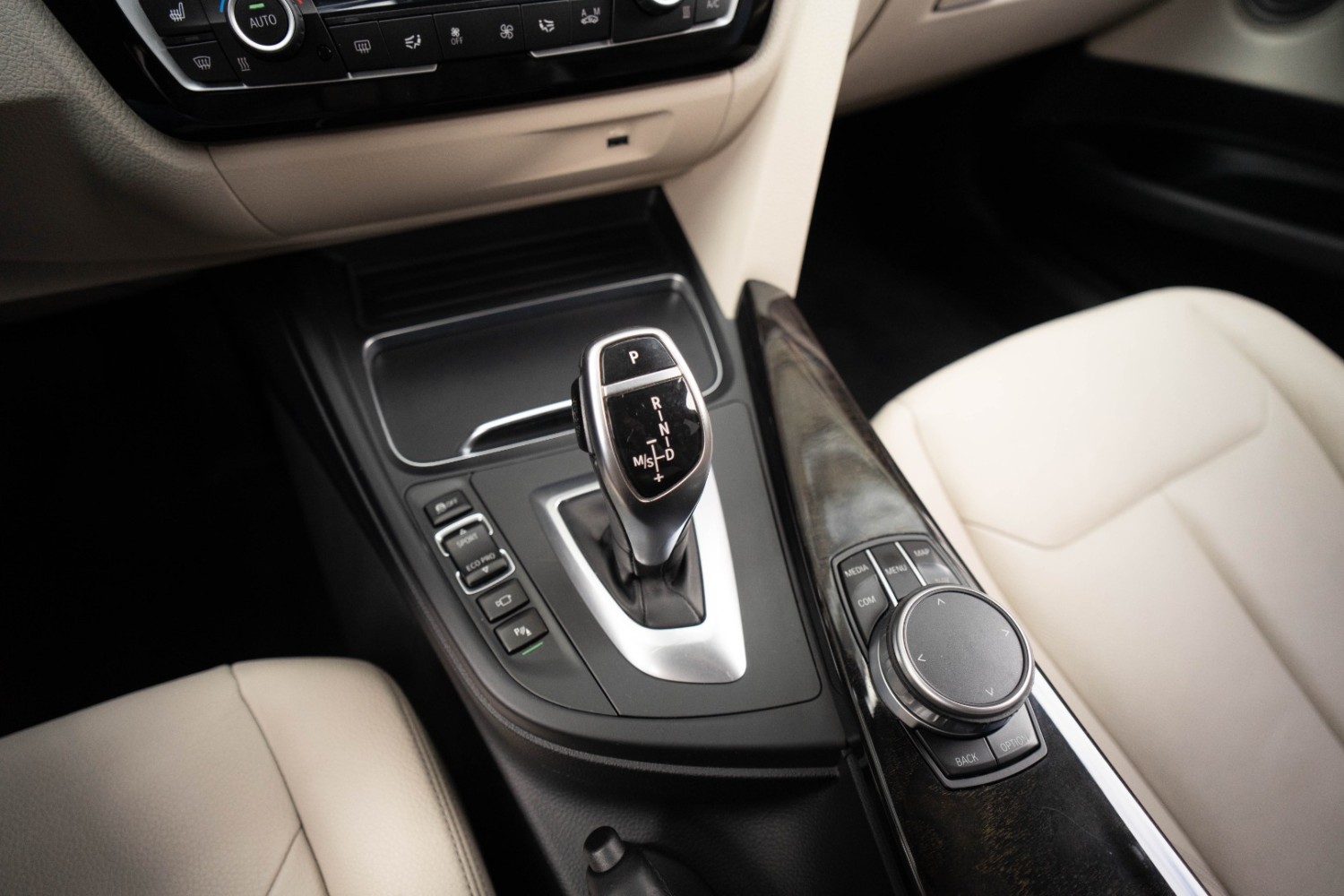 BMW 320D GT Luxury Line