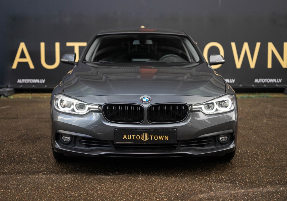 BMW 320i
