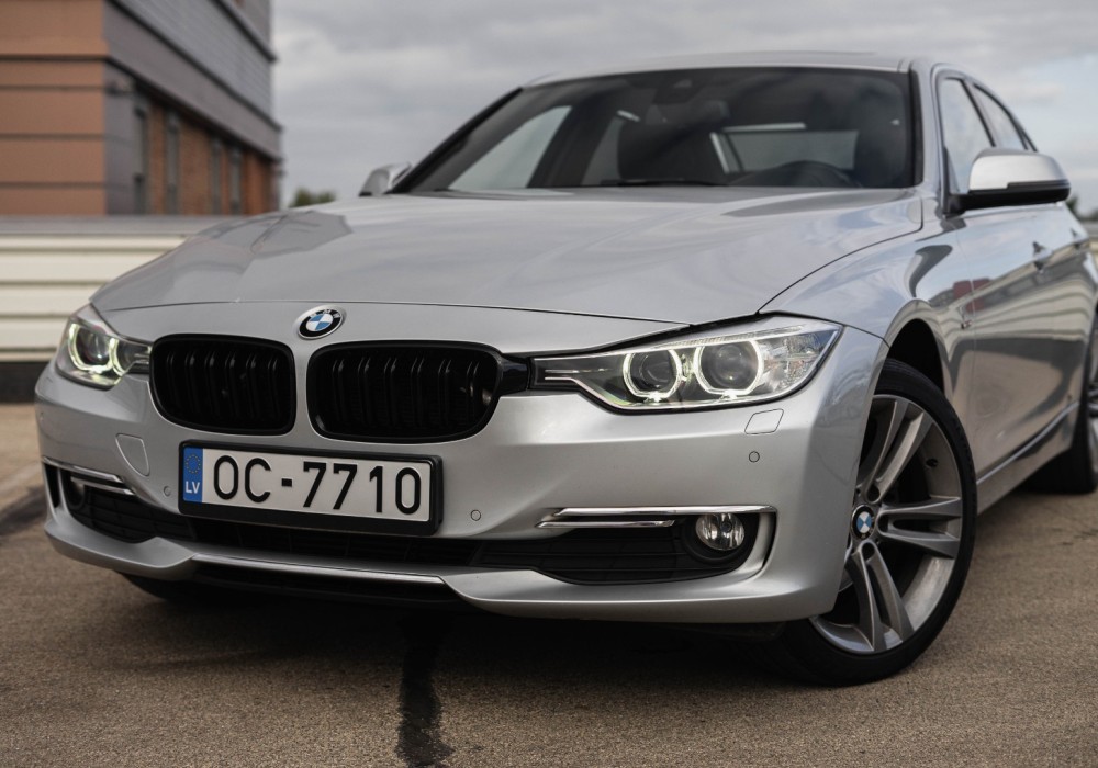 BMW 320D Luxury Line