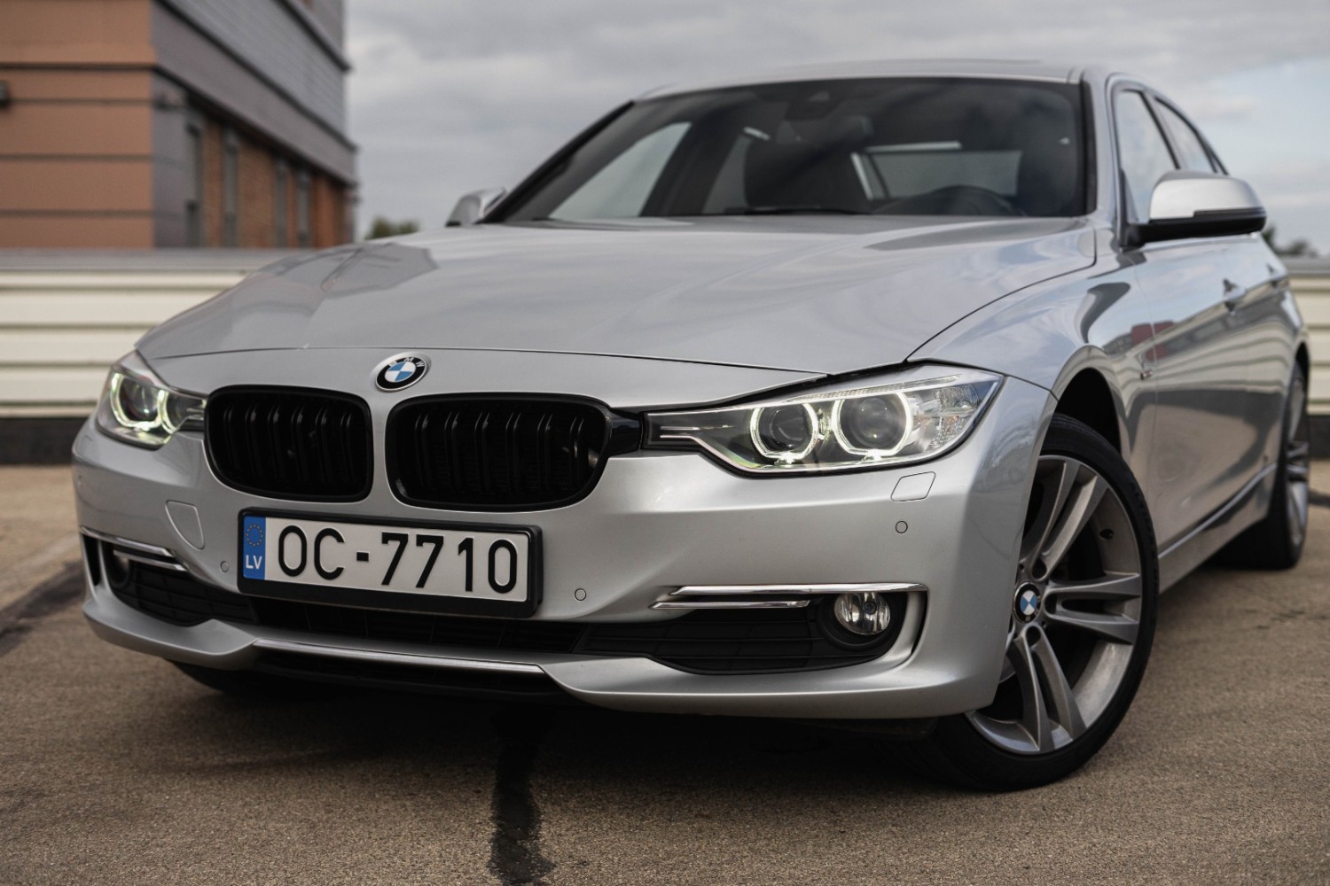 BMW 320D Luxury Line