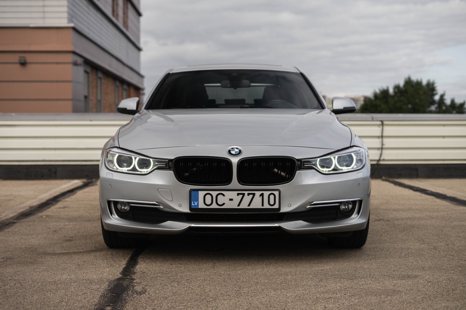 BMW 320D Luxury Line