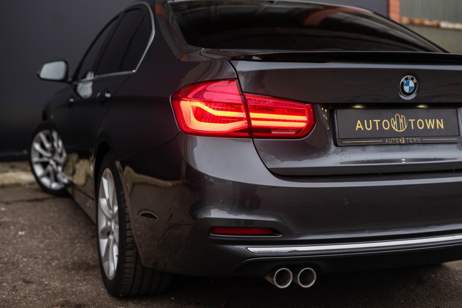 BMW 320D Luxury Line