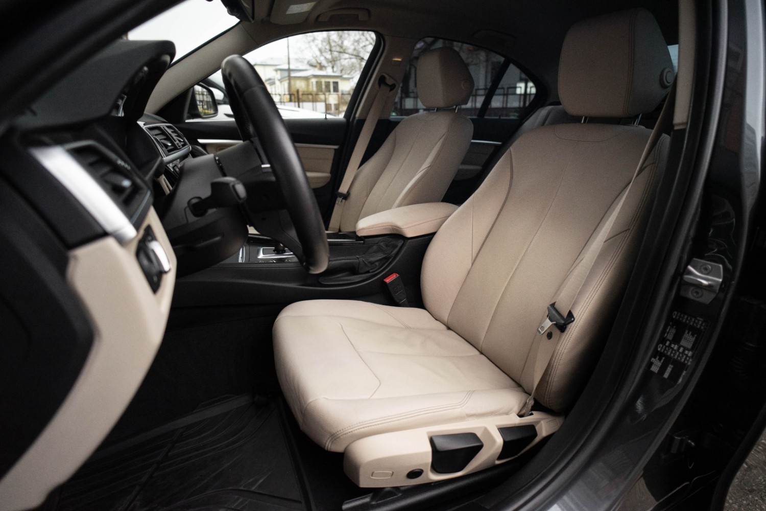 BMW 320D Luxury Line