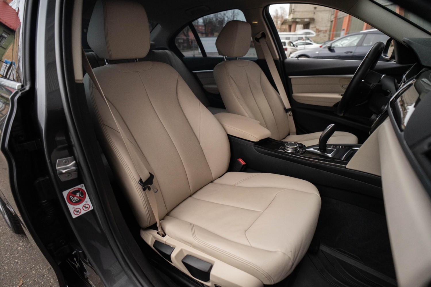 BMW 320D Luxury Line