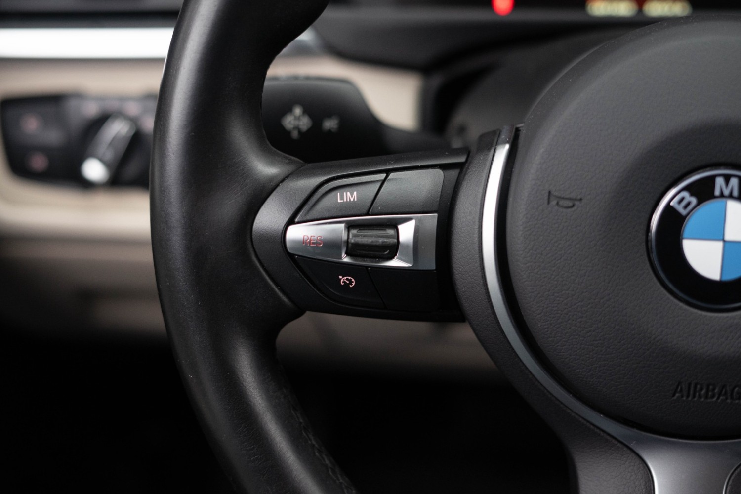 BMW 320D Luxury Line