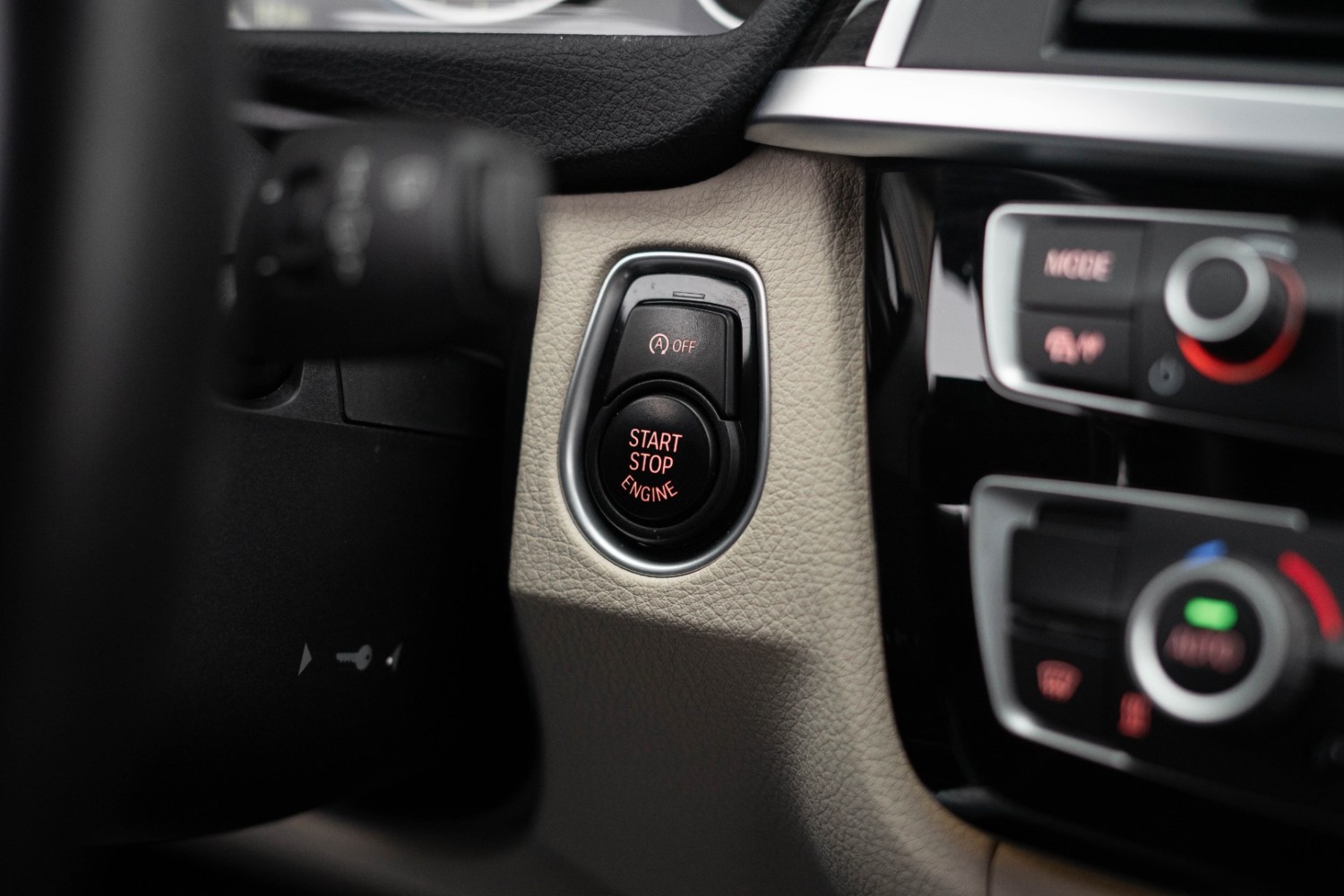 BMW 320D Luxury Line