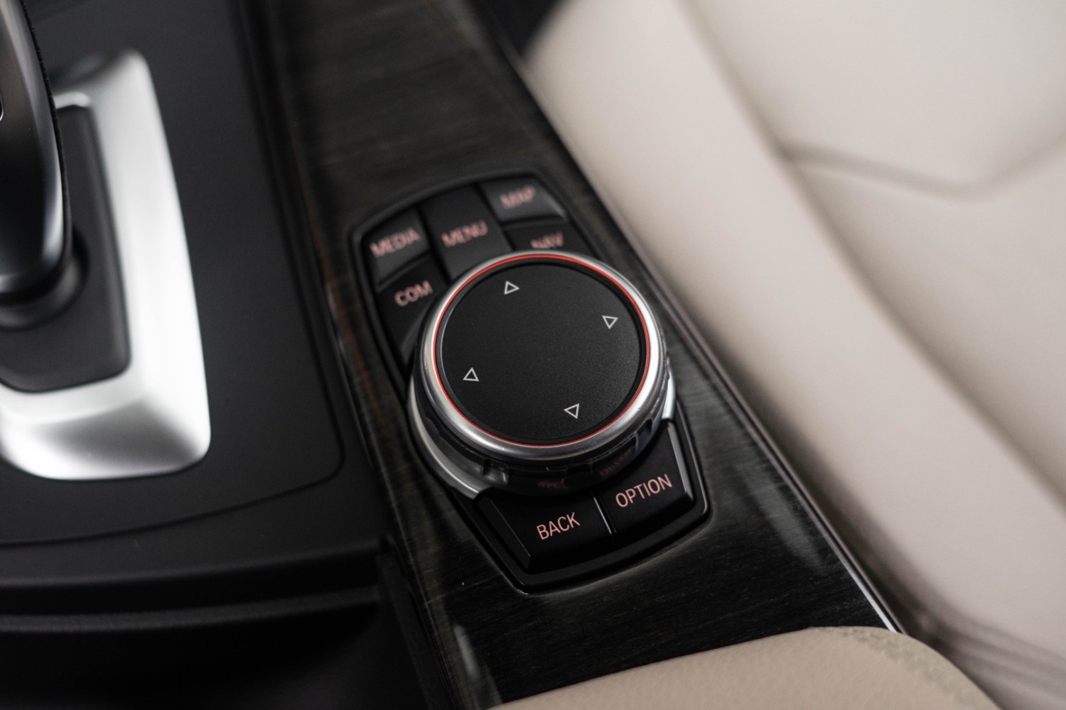 BMW 320D Luxury Line