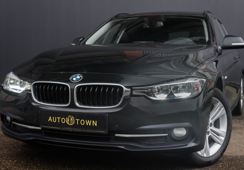 BMW 320d Sport line