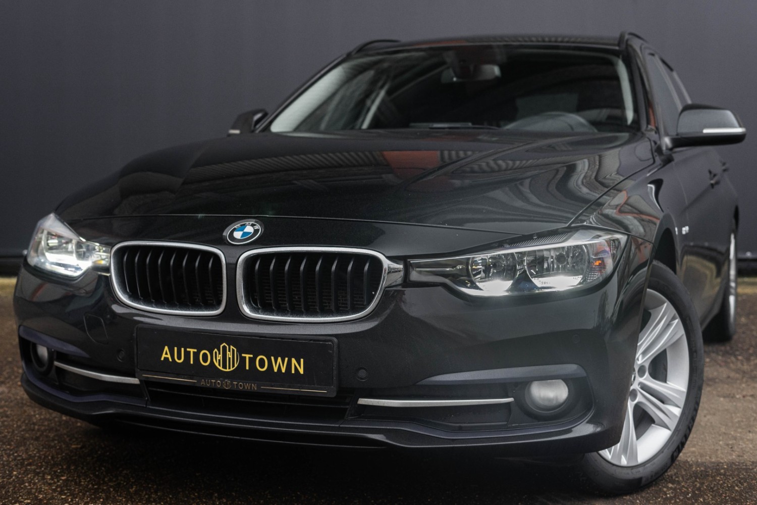 BMW 320d Sport line