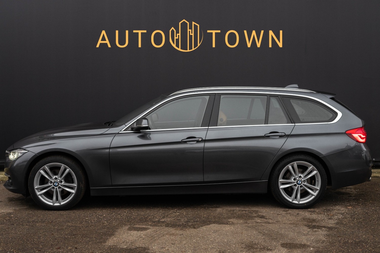 BMW 320D Luxury Line