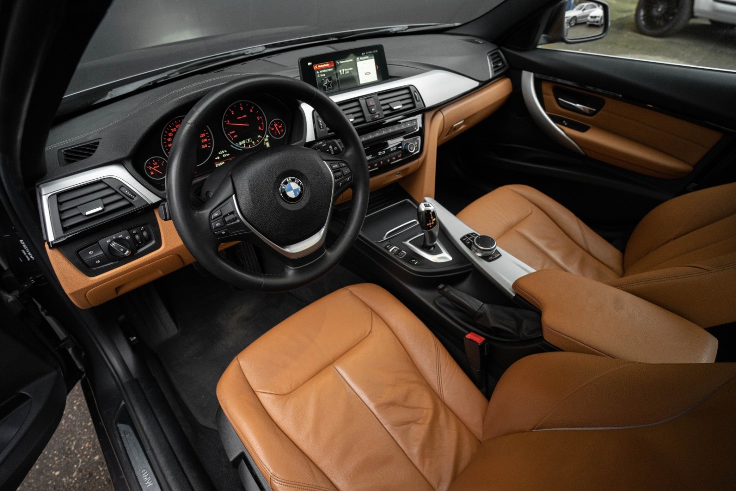 BMW 320D Luxury Line