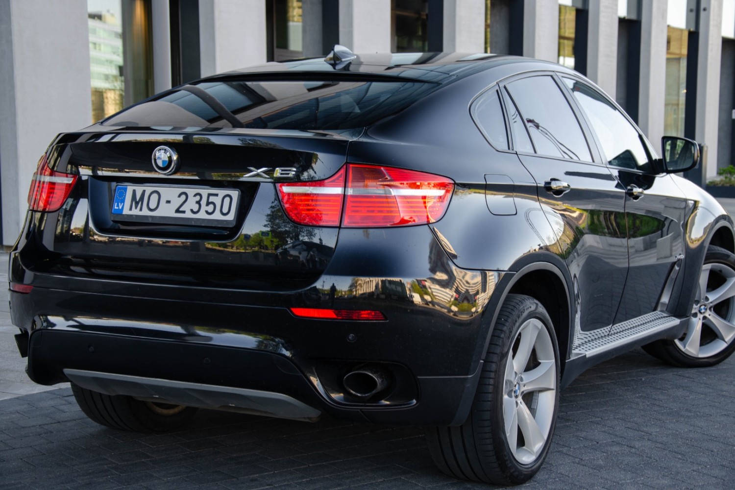 BMW X6