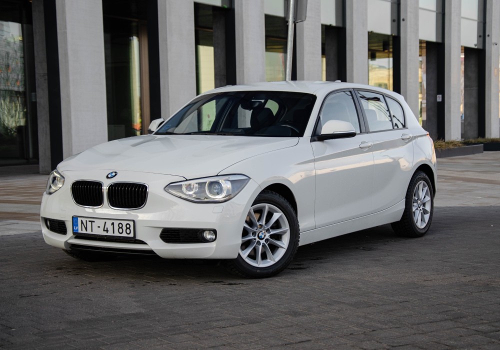 BMW 120