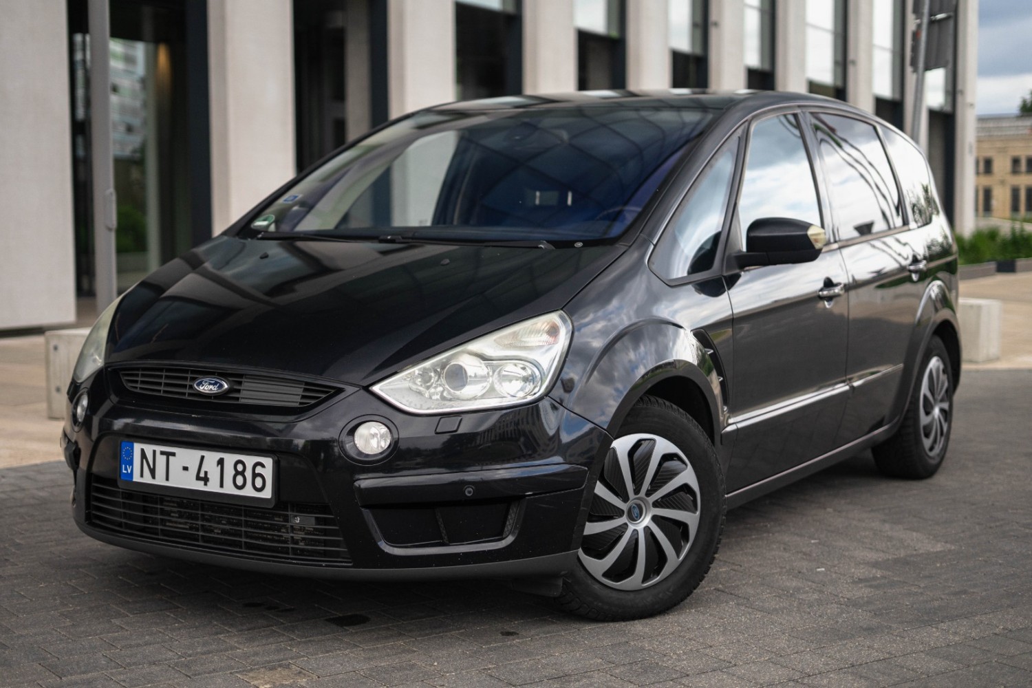 Ford S-Max