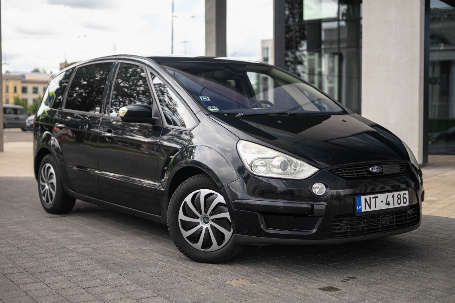 Ford S-Max