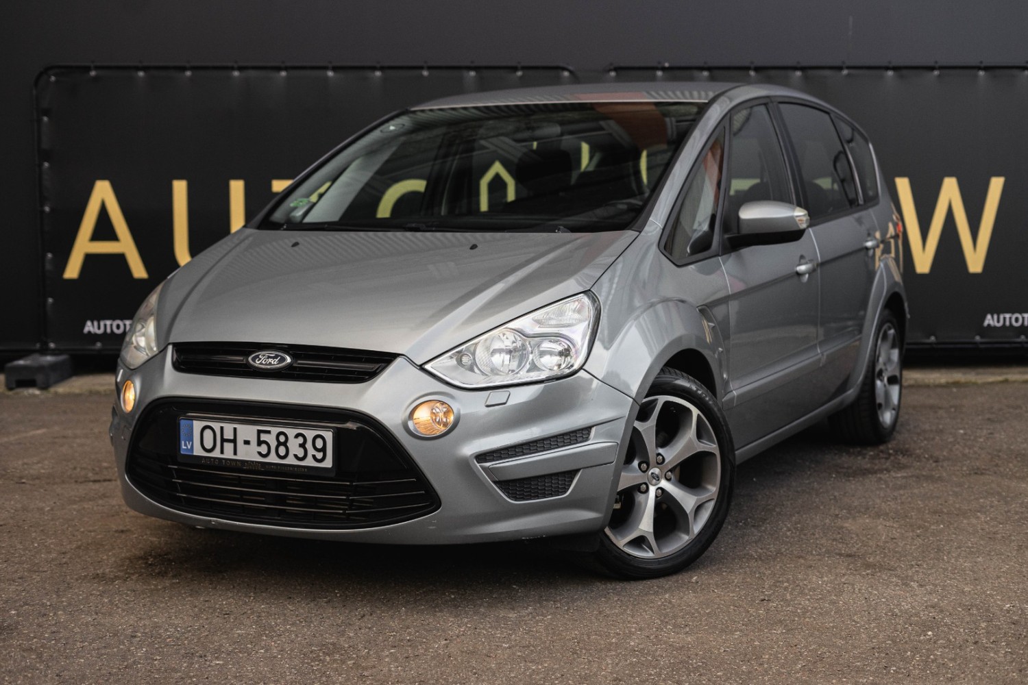 Ford S-Max