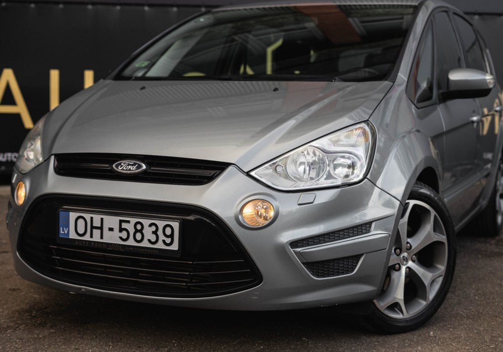 Ford S-Max