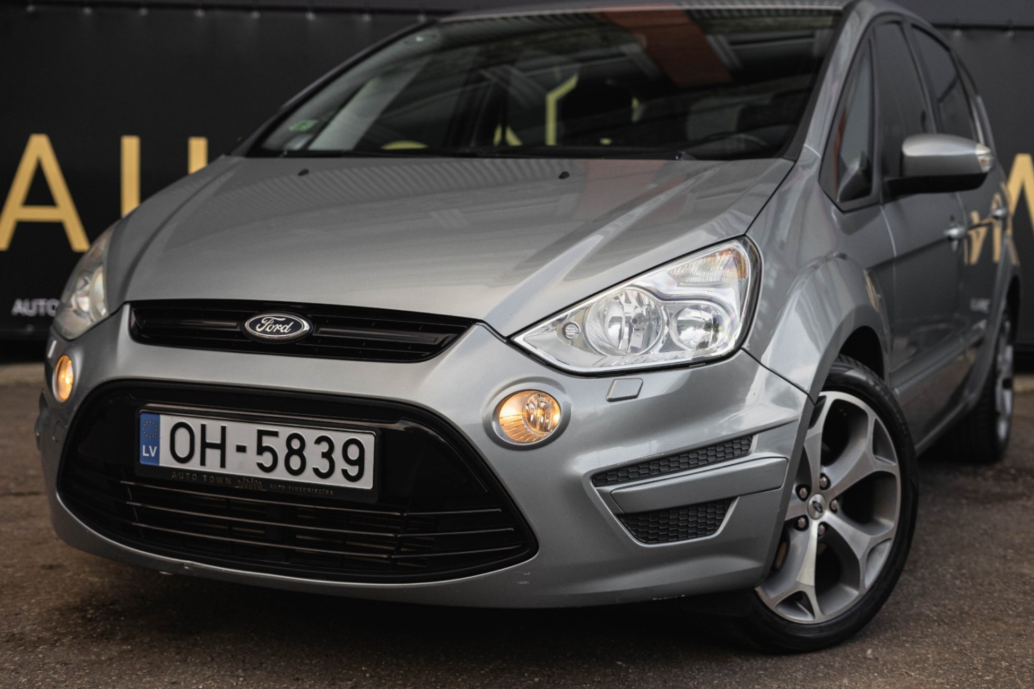 Ford S-Max