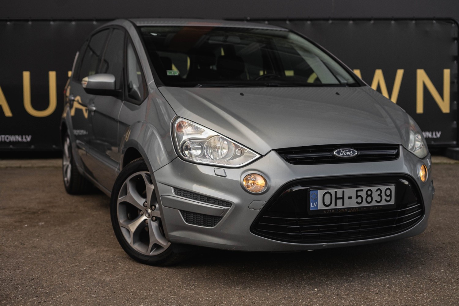 Ford S-Max