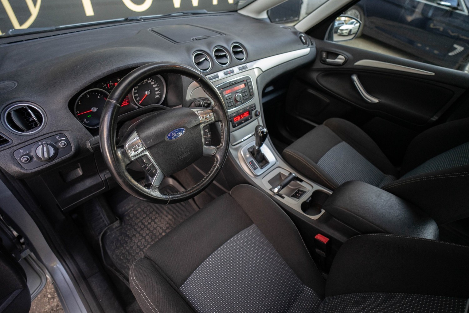 Ford S-Max