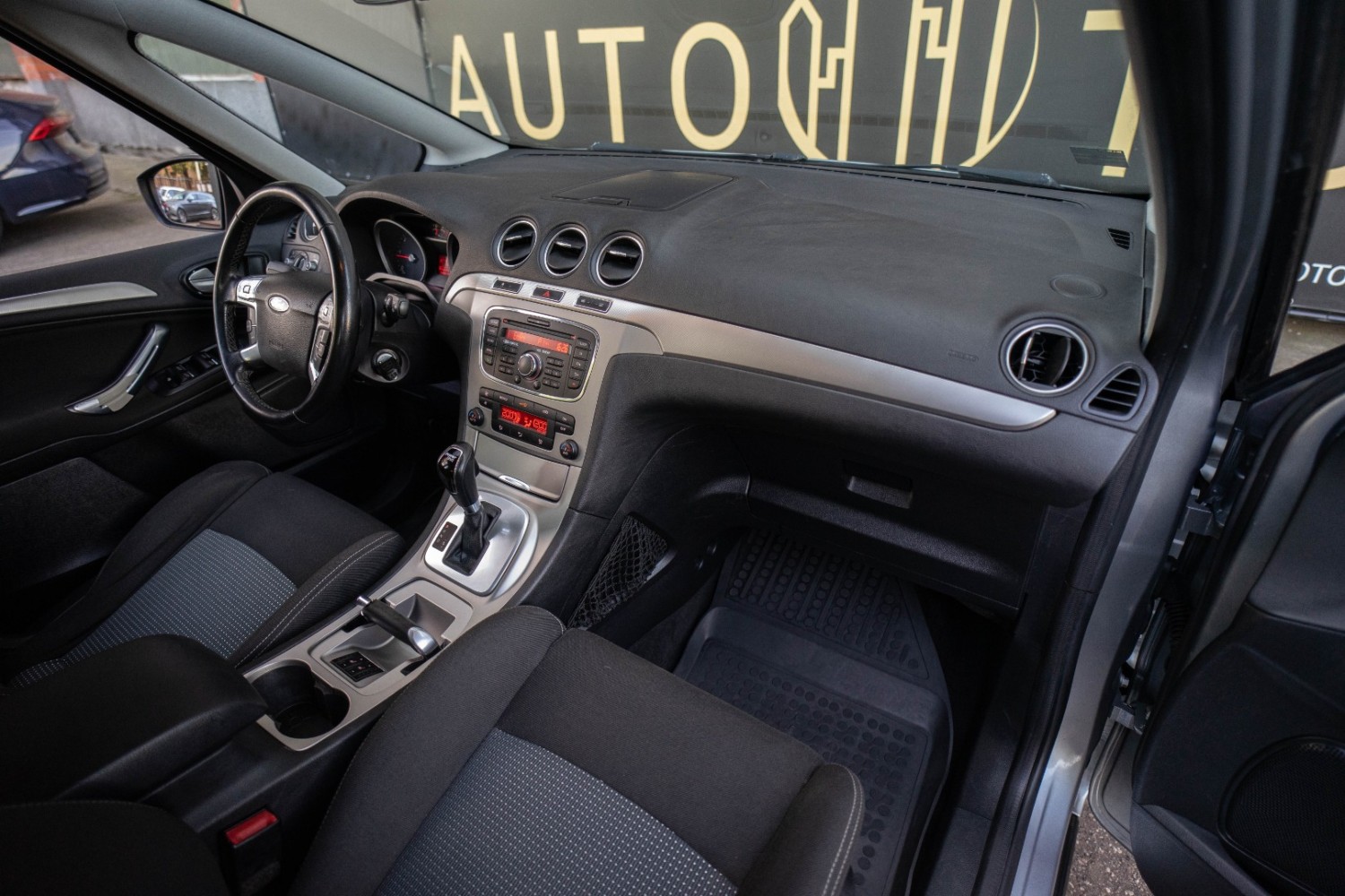 Ford S-Max