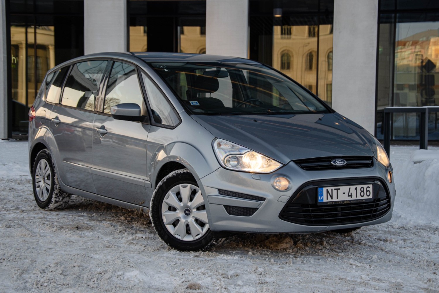 Ford S-Max