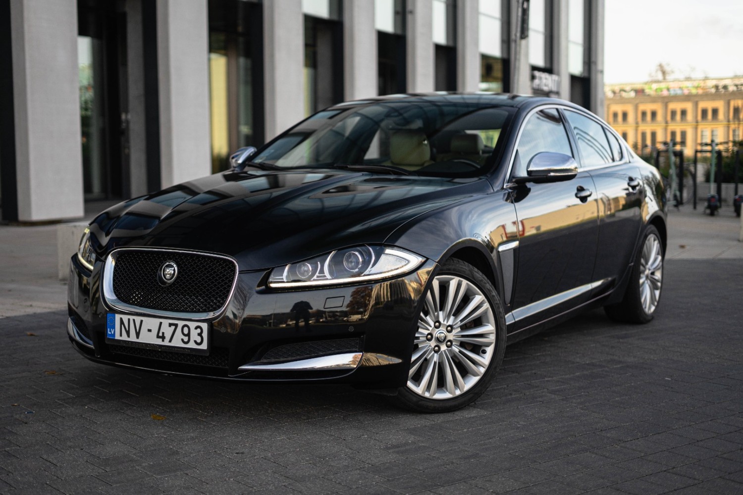 Jaguar XF S