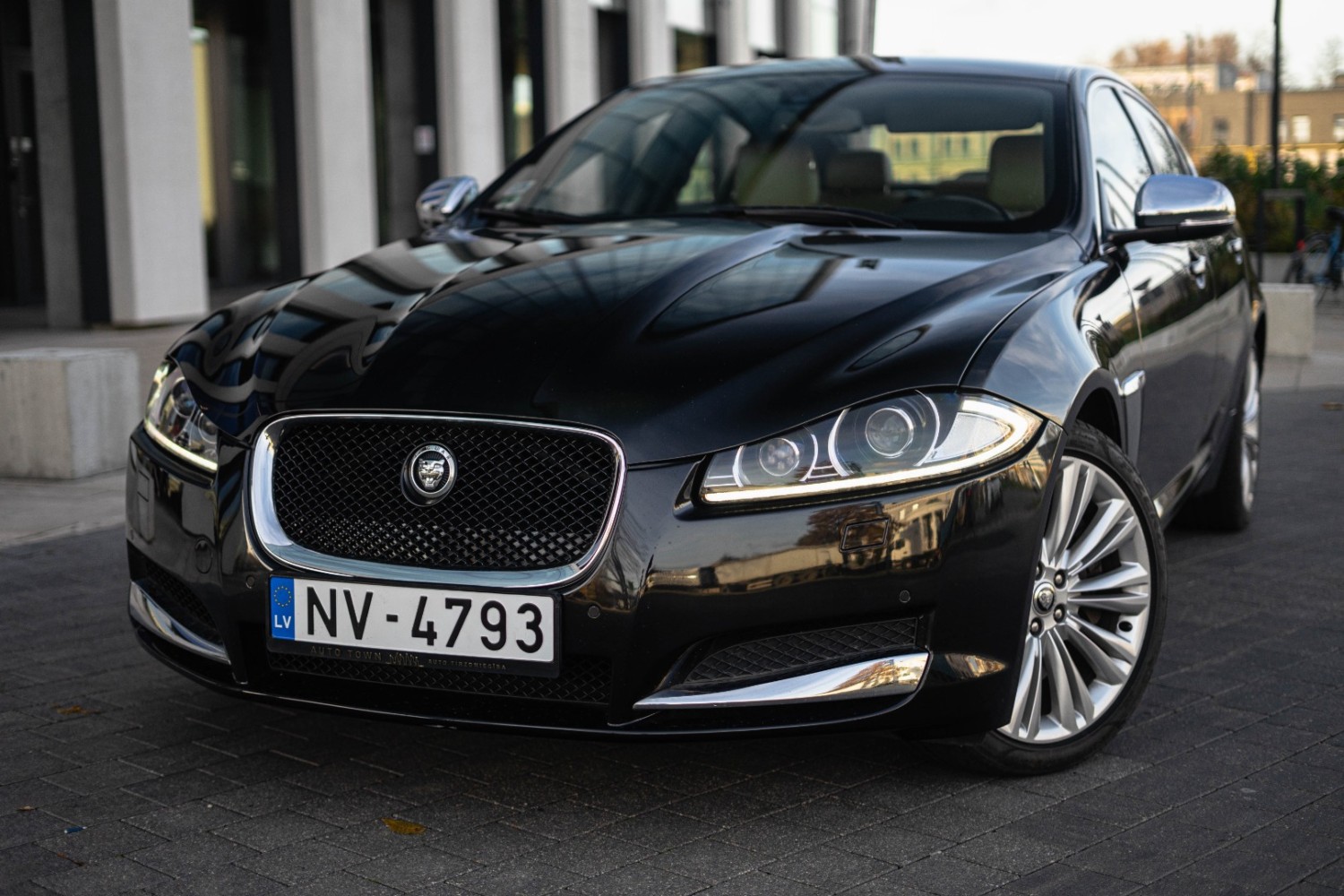 Jaguar XF S