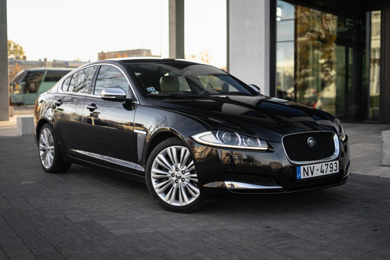 Jaguar XF S