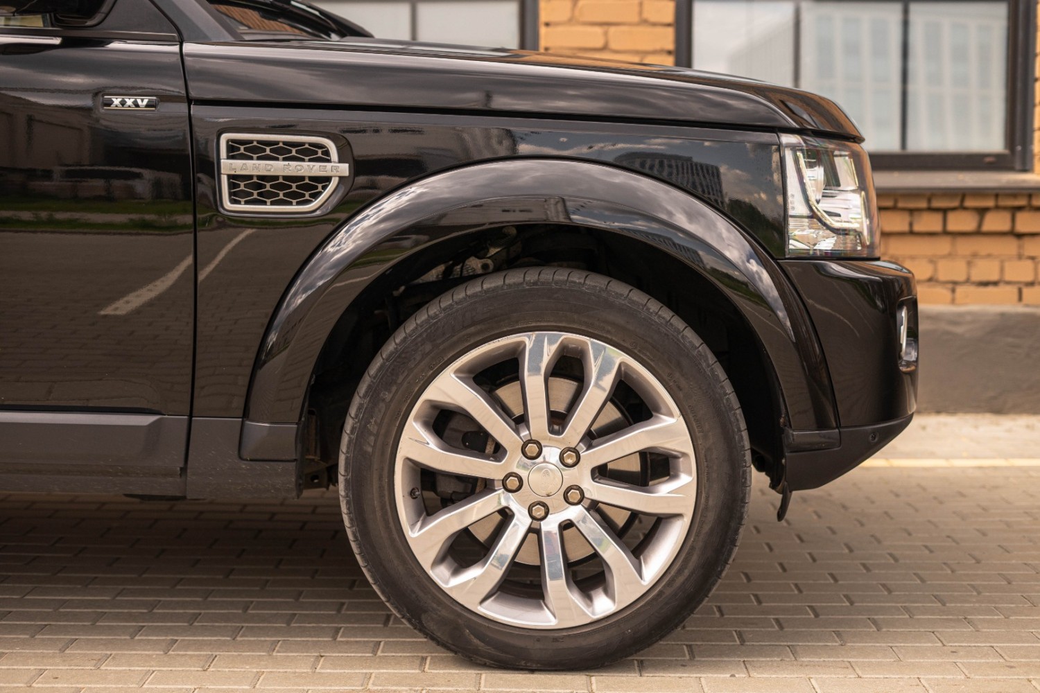 Land Rover Discovery 4 XXV Limited Edition