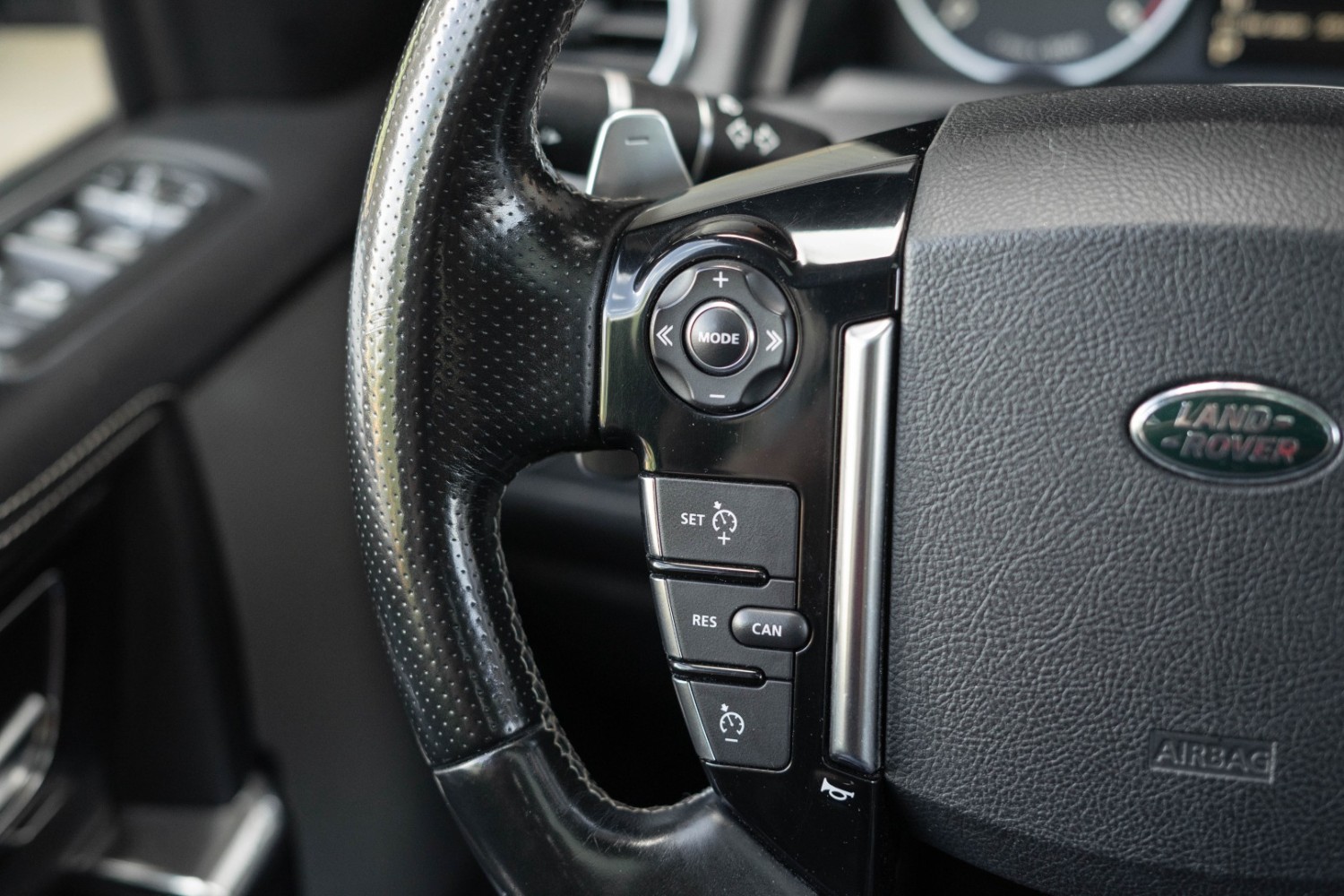 Land Rover Discovery 4 XXV Limited Edition